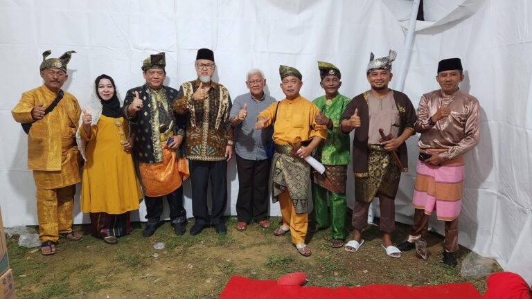 Bangsawan Hikayat Hang Nadim di acara IMT-GT di Harbour Bay Batam