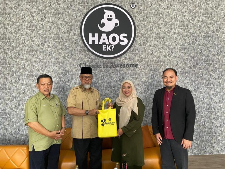 Kunjungan ke Industri minuman segar HAOS ek? di JOHORE BAHRU