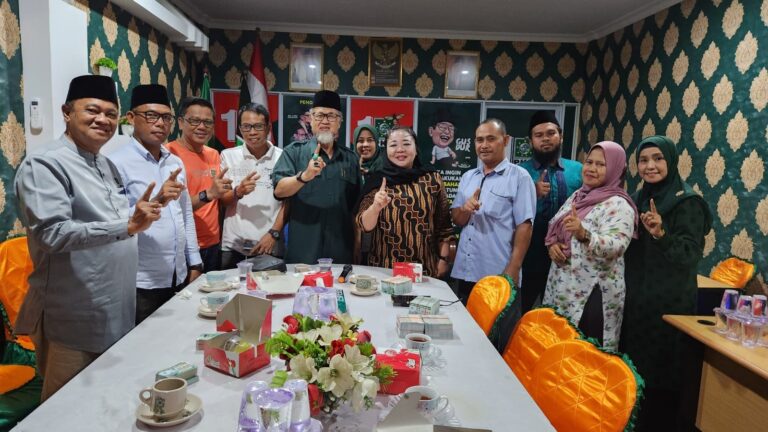 Silaturahim ke markas DPC PKB Karimun