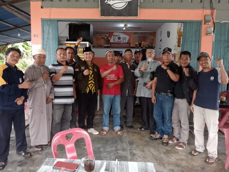 Jali Bersama tokoh Kepulauan Riau, Dato’ H. Huzrin Hood & Hardi Selamat Hood